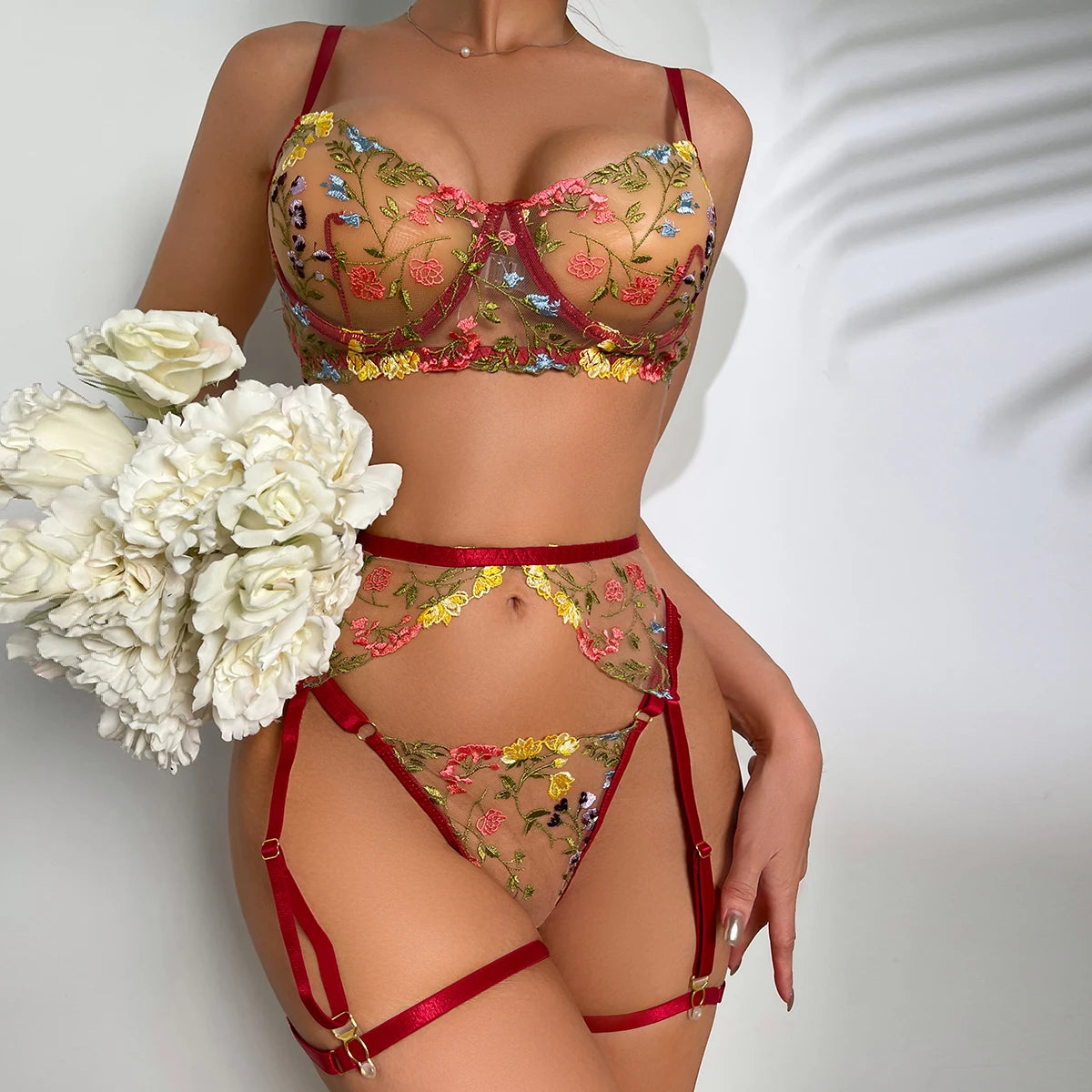 Sexy Women's Lace Lingerie 3Pcs Sets Fancy Flowers Embroidery Transparent Bras And Thongs Underwear Set Erotic Intimate Suits 