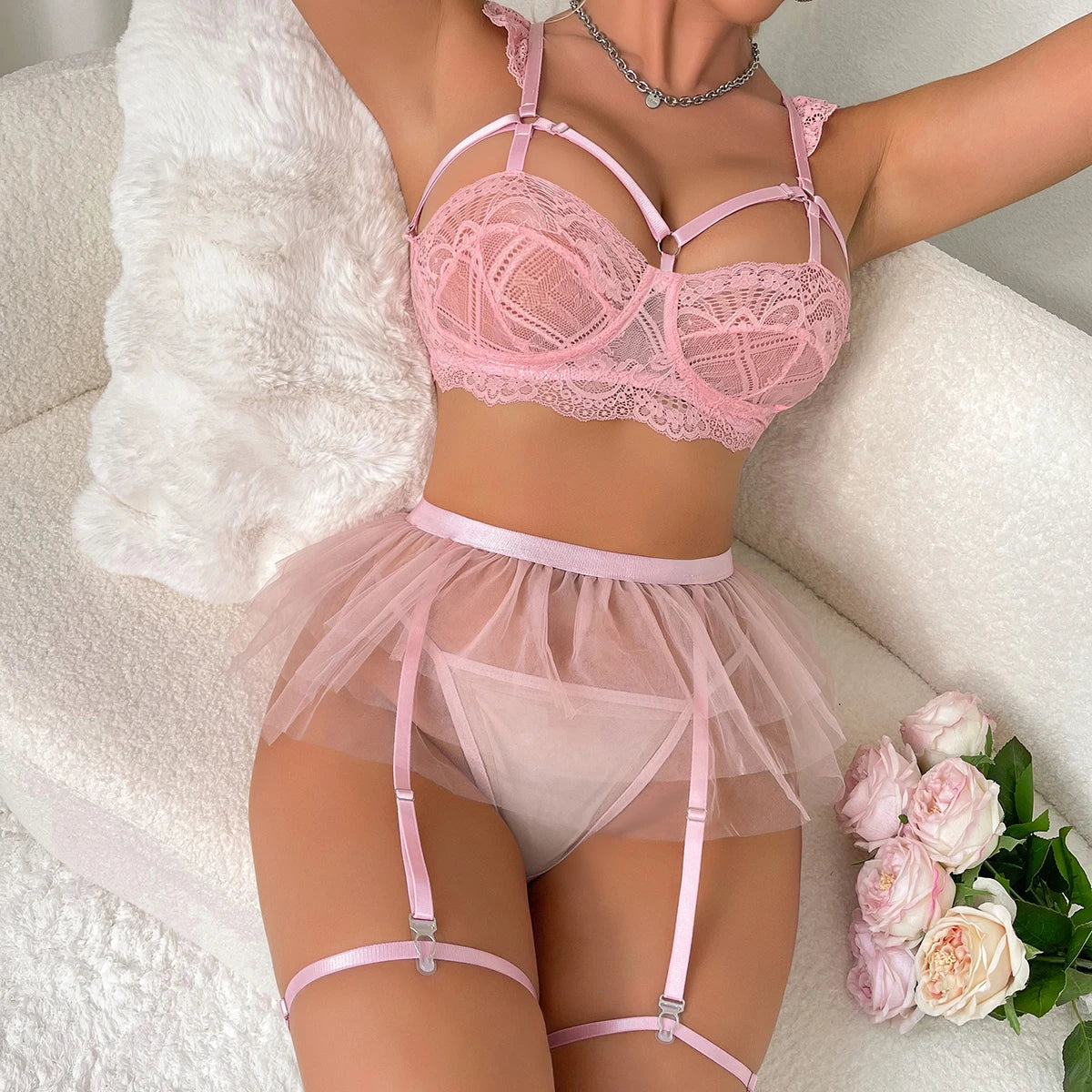 Sexy Lingerie Set Woman Lace Transparent Erotic Underwear Sets Delicate Bra Push Up Breves Sets Thin Sexy Erotic Bras Bodysuit