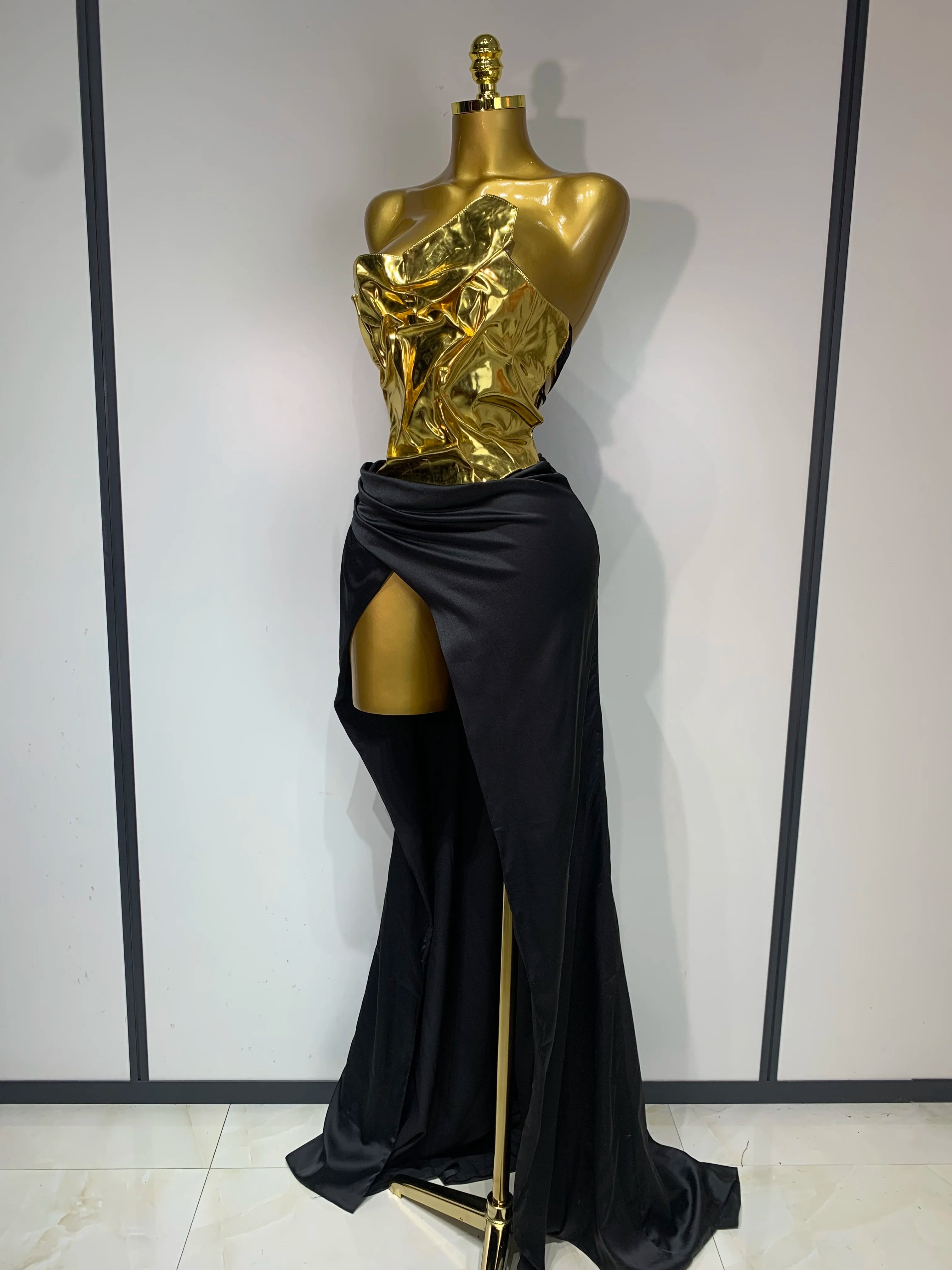 New Arrival Women Gold Color Sexy Laced-up Tops 2 Pieces Set Long Dress Celebrate Evening Party Celebrity Elegant Dress