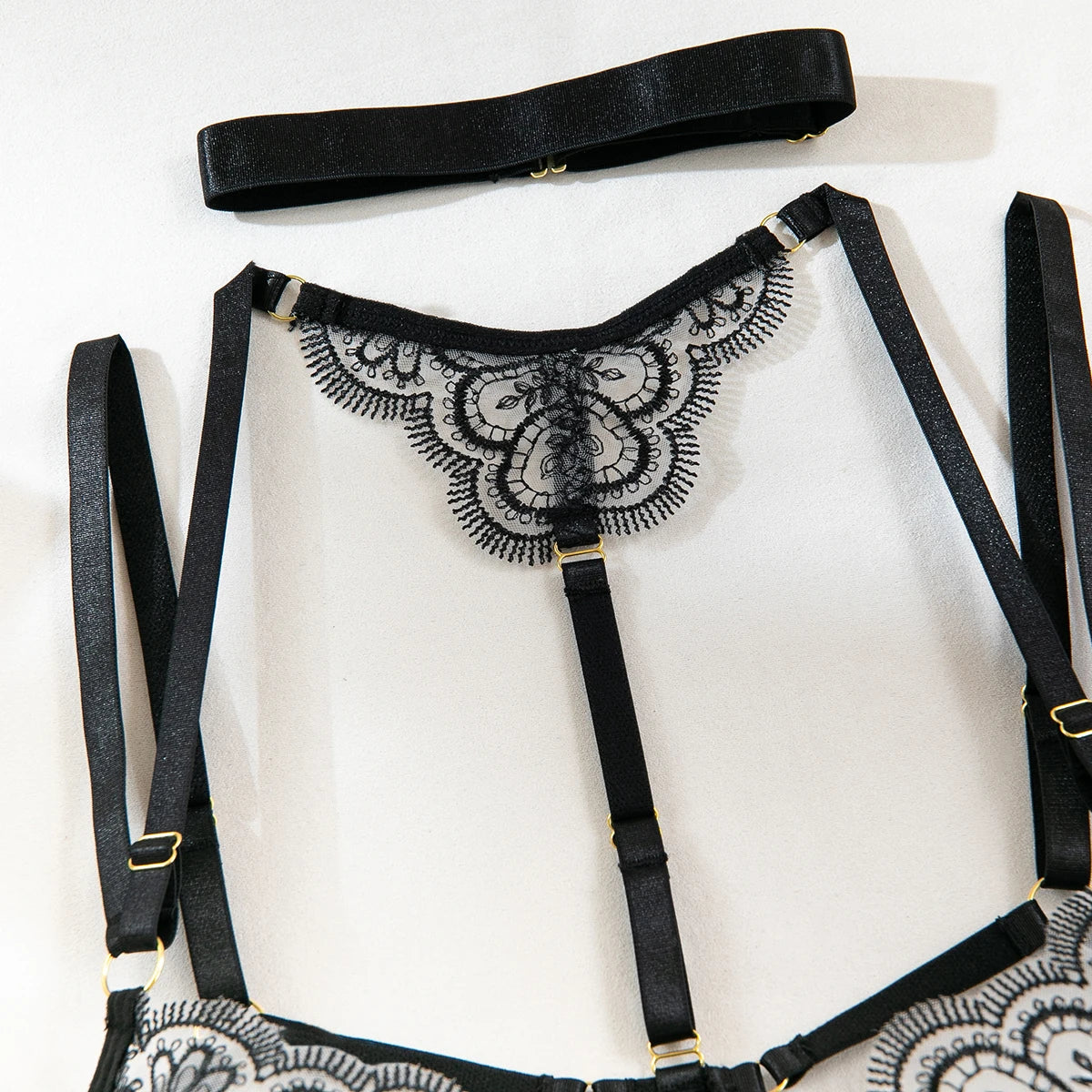 Luxury Embroidered Metal Buckle Complicated Erotic Intimate Set Women's Sexy Transparent Front Open Lingerie Sets Onlyfans kit