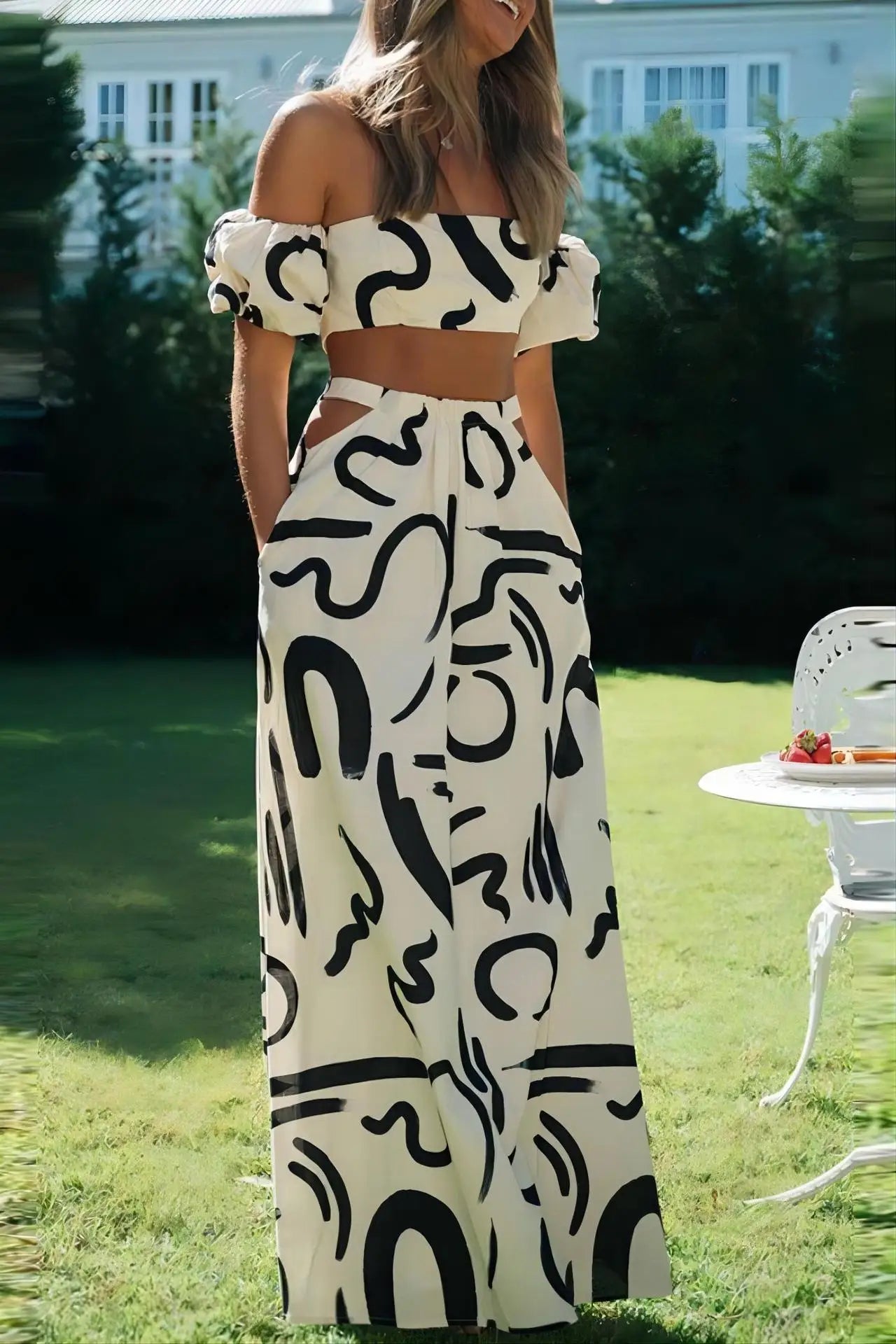 Two Piece Sets Fashion New Print Solid Color Puff Sleeve Zipper Breast Wrap Crop Top & Hollow Out Waist Big Hem Dress Suits Lady