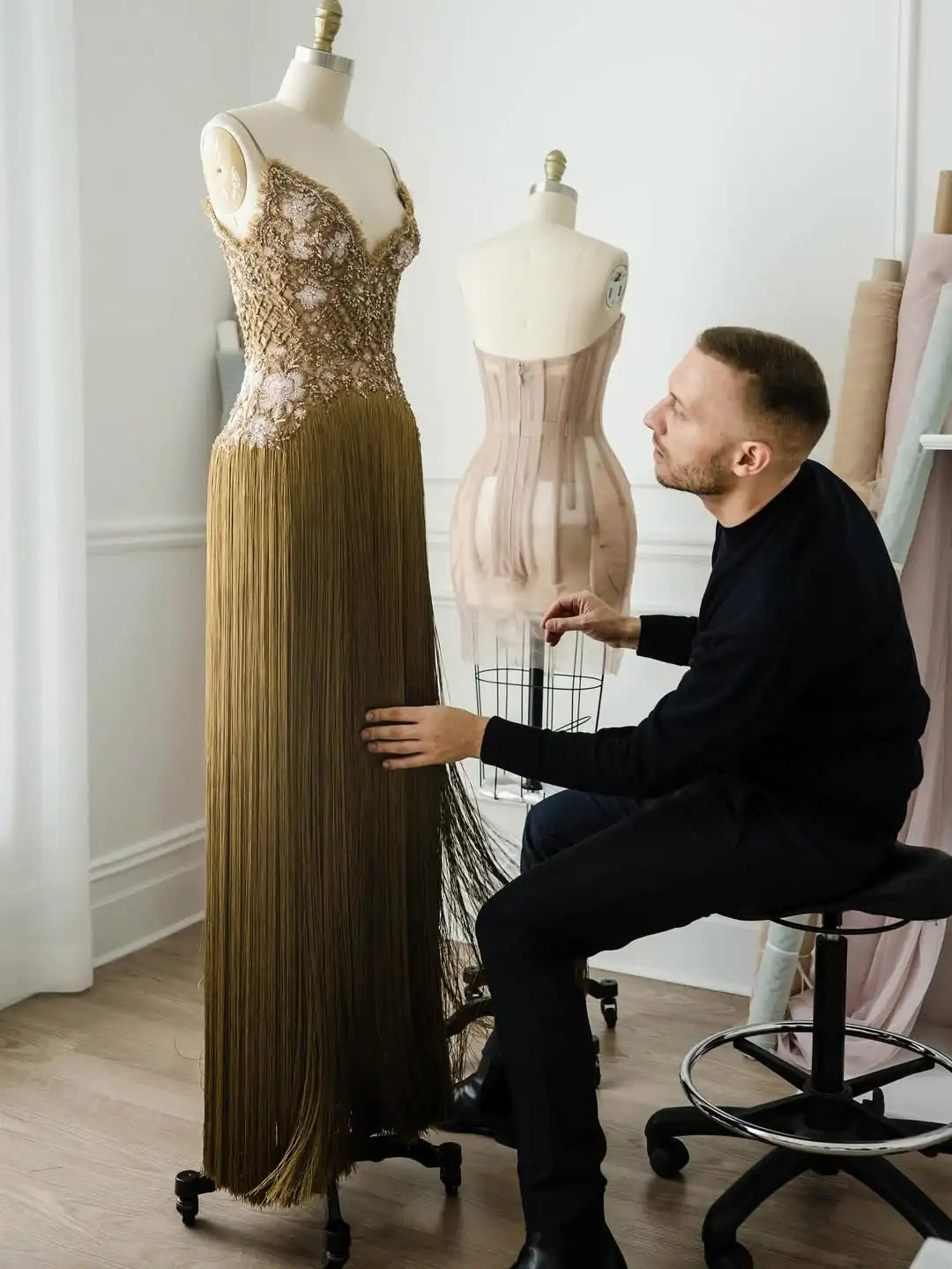 New Design Elegant Spaghetti Strap Floral Beaded Fringe Mesh High Slit Bodycon Mermaid Evening Prom Formal Party Dress