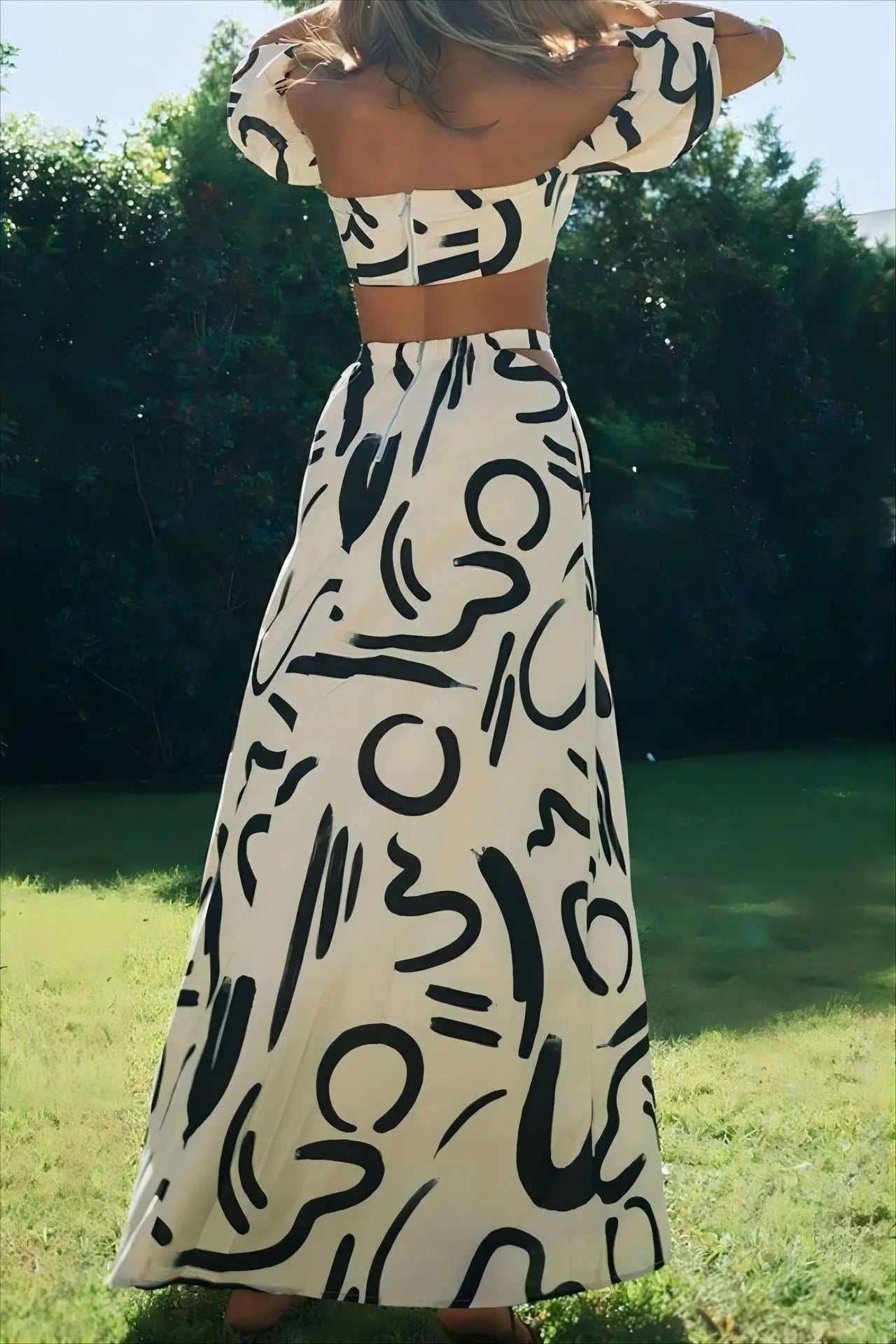 Two Piece Sets Fashion New Print Solid Color Puff Sleeve Zipper Breast Wrap Crop Top & Hollow Out Waist Big Hem Dress Suits Lady