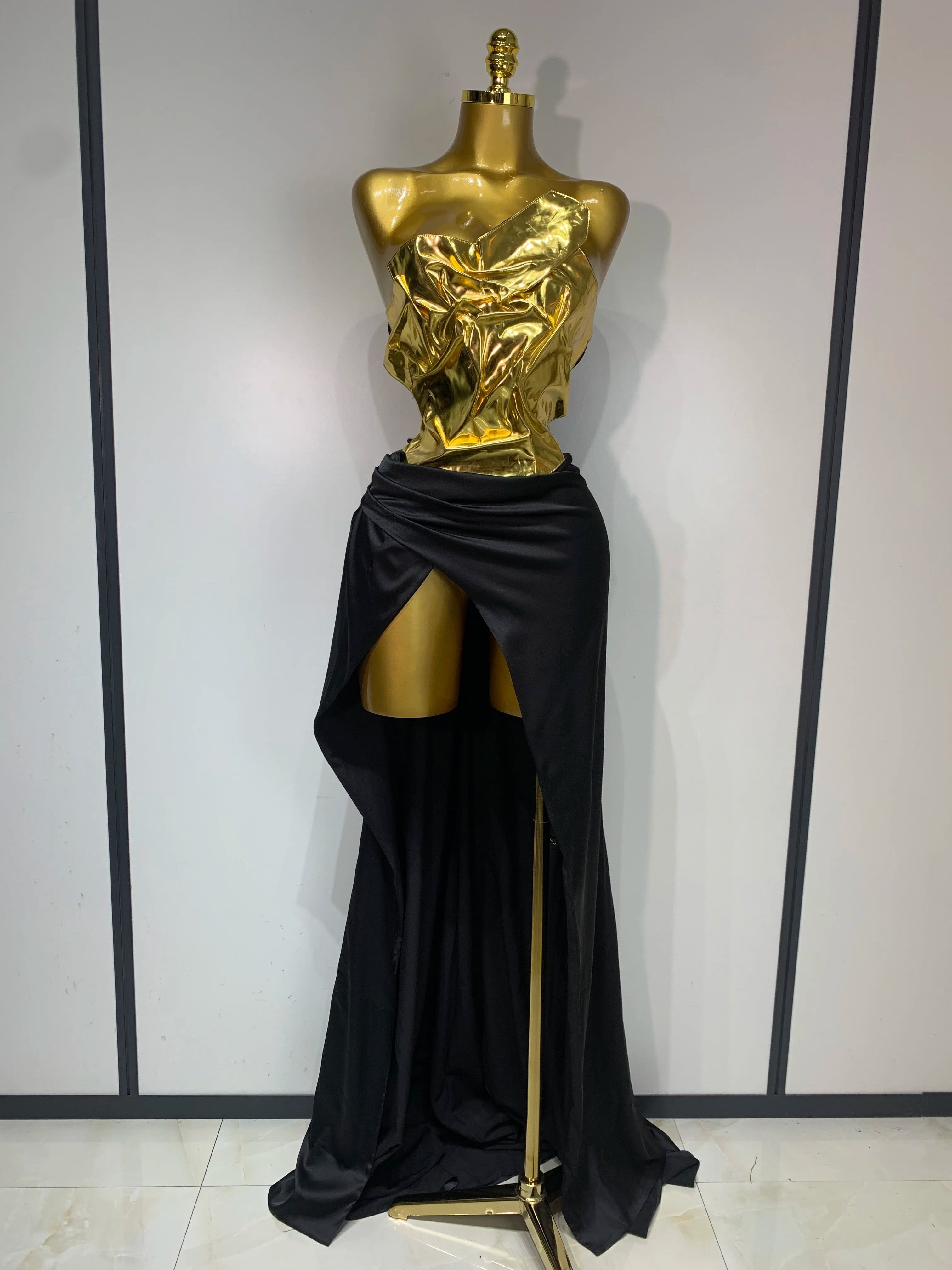 New Arrival Women Gold Color Sexy Laced-up Tops 2 Pieces Set Long Dress Celebrate Evening Party Celebrity Elegant Dress